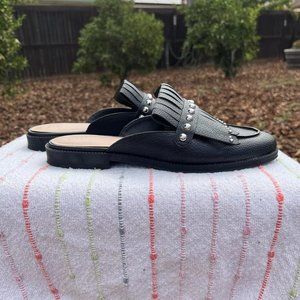 A New Day black mule slides